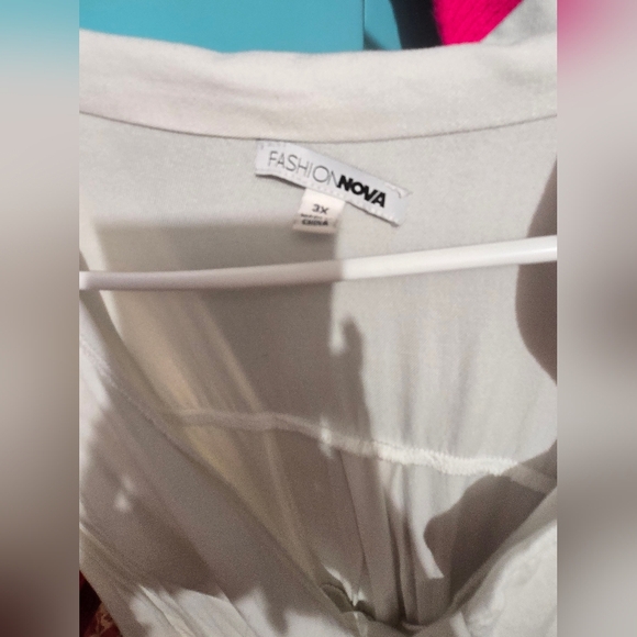 🍂🍁Fashion nova long sleeve white dress with belt 3x - Picture 2 of 3